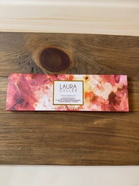 NWT Laura Geller Floral Pink and Peach Eyeshadow Palette